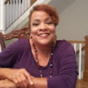 Meet your Posher, Monica